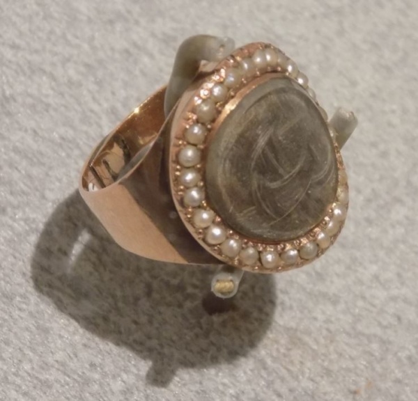 Ring on display at Kentucky Historical Society duels exhibit