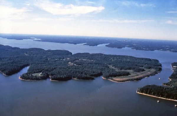 Land Between the Lakes