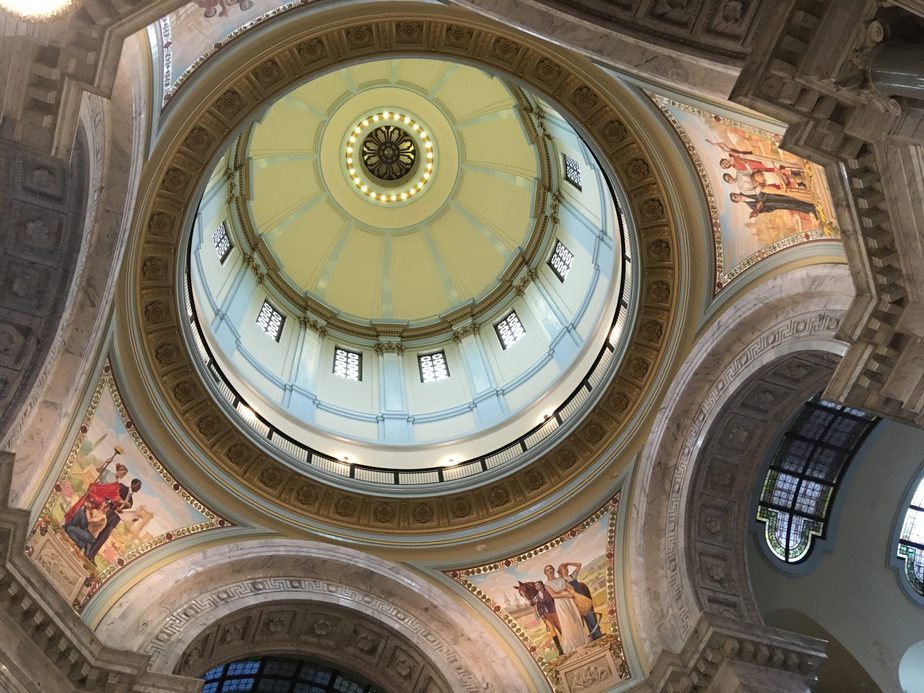 Kentucky Capitol rotunda