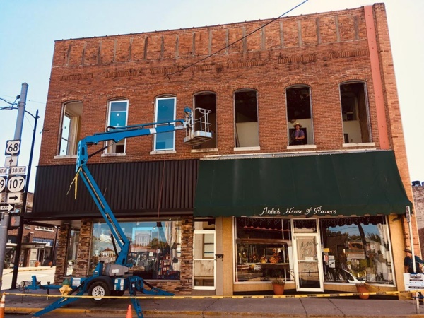 historic building window replacement