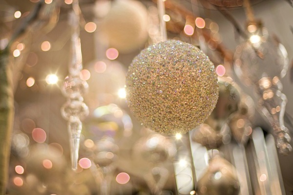 christmas-ornament-2918173_640