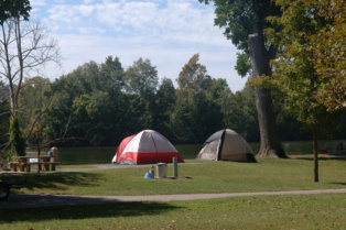 As part of a phased approach for reopening facilities as part of its COVID-19 reopening plan, the U.S. Army Corps of Engineers Nashville District is opening its corps-managed campgrounds within the Cumberland River Basin in Tennessee June 1, 2020.  Nashville District’s corps-managed campgrounds in Kentucky will reopen June 11 in alignment with Kentucky’s Phase 2 reopening plan. This is a campsite at Lock C Campground on the shoreline of Cheatham Lake in Ashland City, Tennessee, during a past recreation season. (USACE Photo by Leon Roberts)