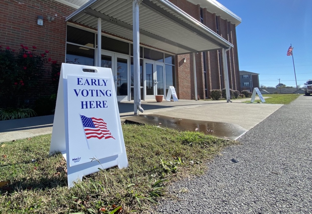 Christian County senior center early voter location