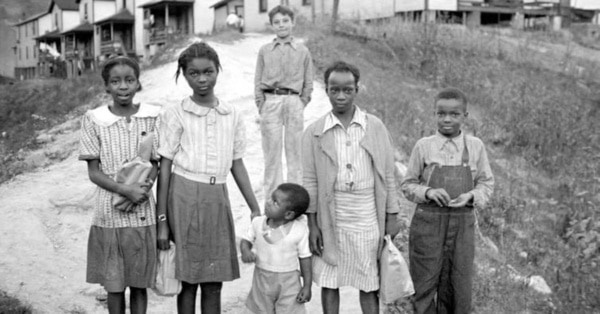 West Virginia farm kids