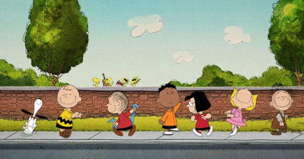 101920_Snoopy_Apple_Partnership_Wildbrain_Shows_Big_Image_01