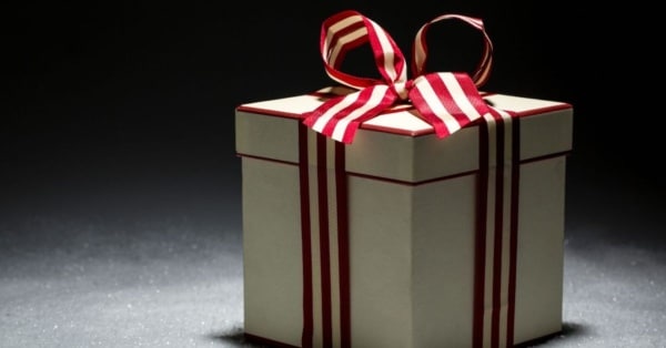 Al Cross: A tradition continues with holiday gifts for Kentucky politicians