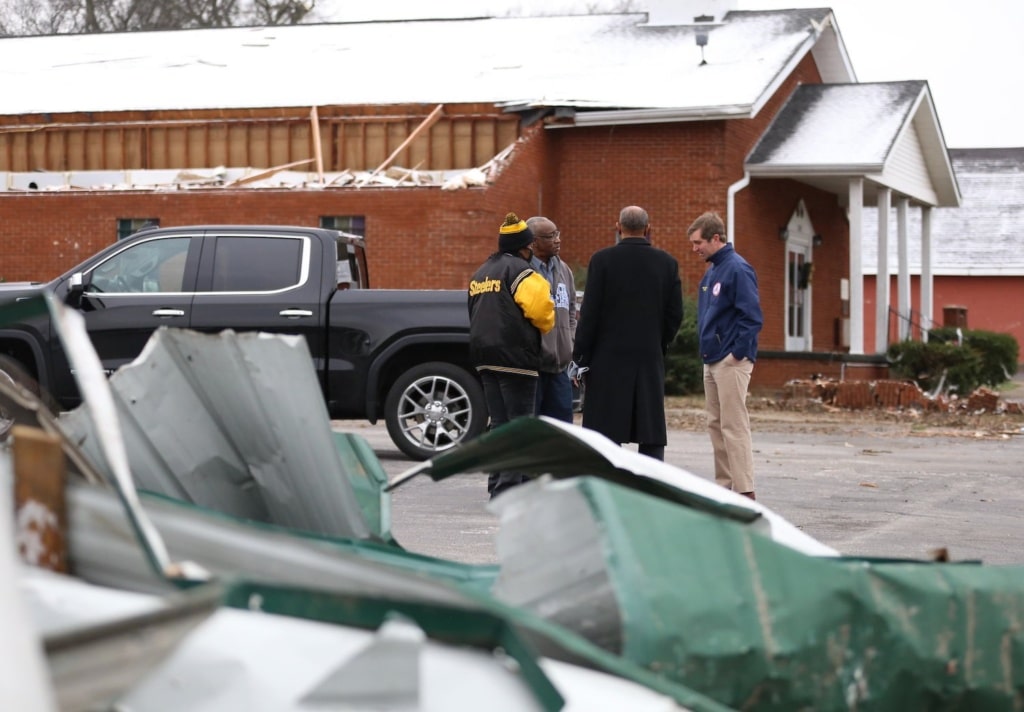 governor at hopkinsville church