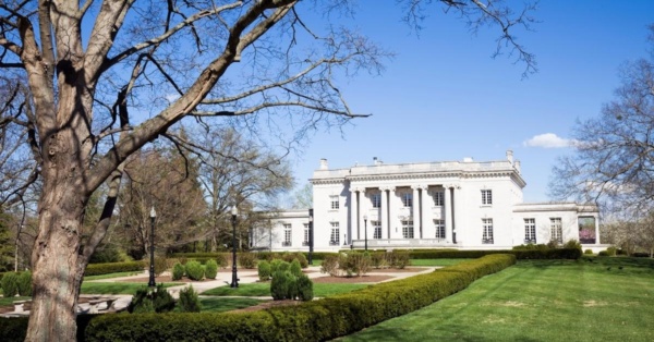 Kentucky-Governors-Mansion-2