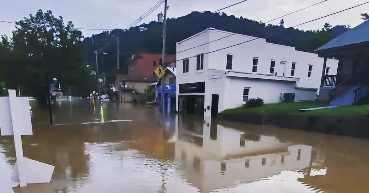 Mayfield is sending a team to help Eastern Ky. flood victims