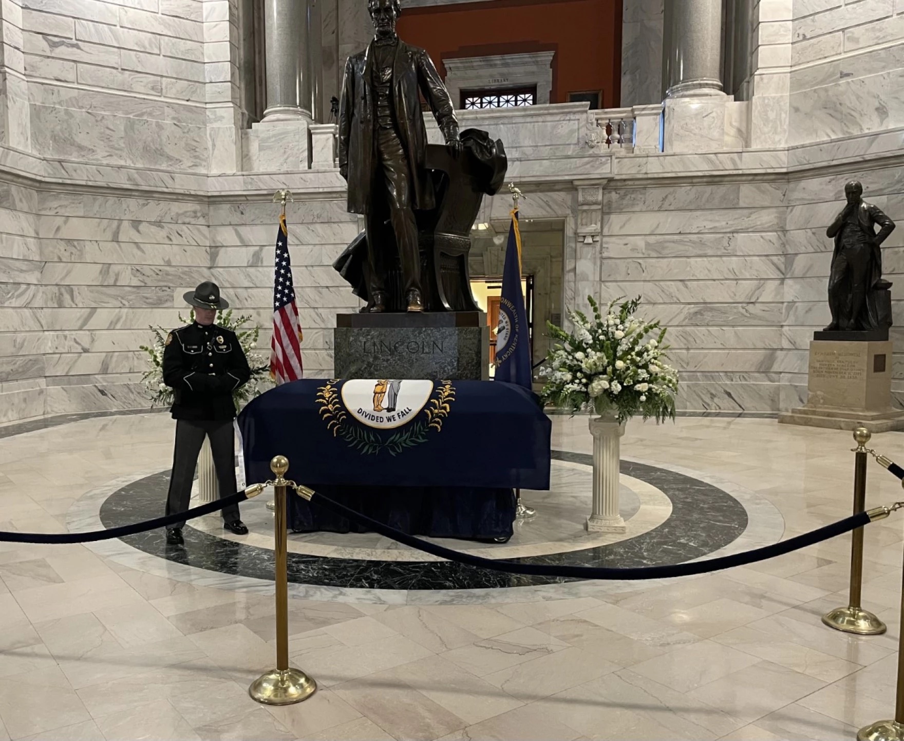 John Y Brown Jr casket