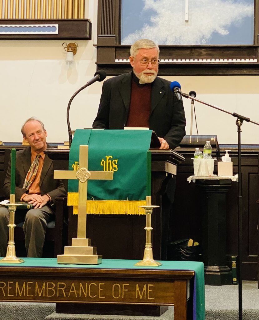 Rev. Richard Meredith at Thanksgiving service