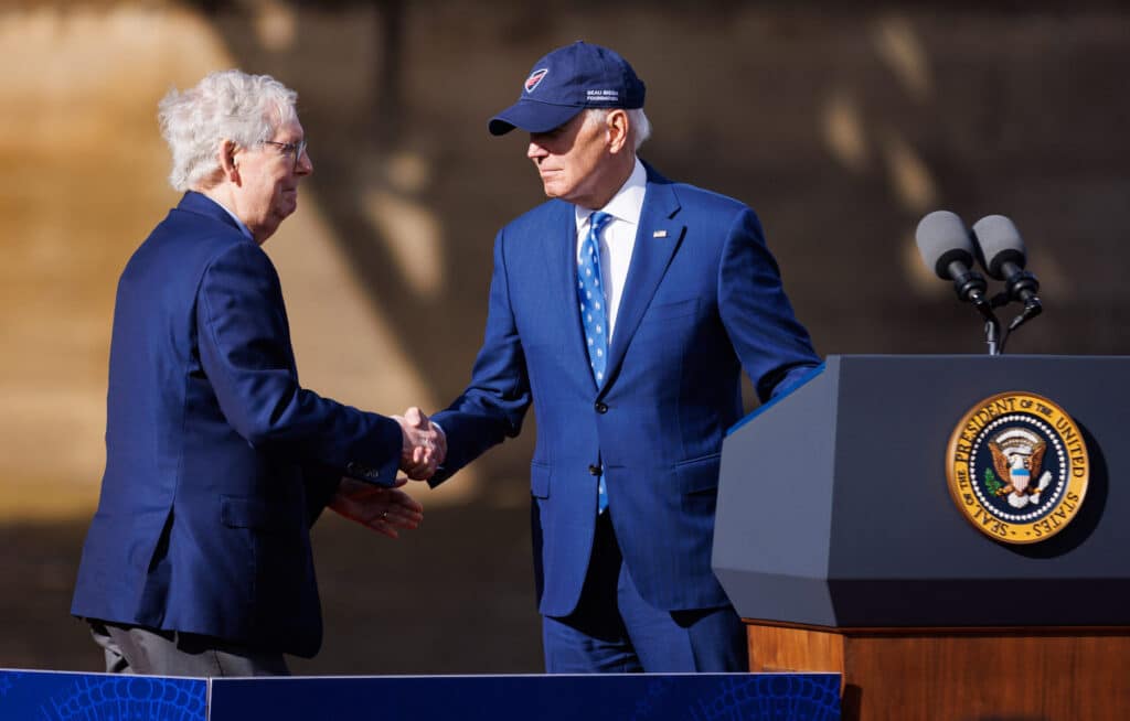 Biden, McConnell and governors trumpet bipartisan funding for Ohio River bridge project