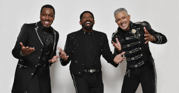Commodores feature