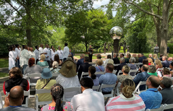 covid memorial dedication
