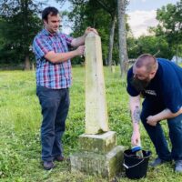 Tombstone cleaners feature