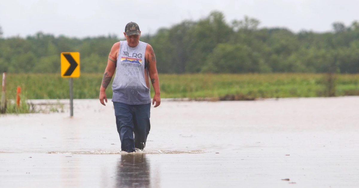 Flash flooding rocks far Western Kentucky