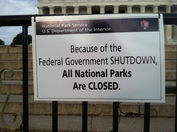 government shutdown parks closed sign