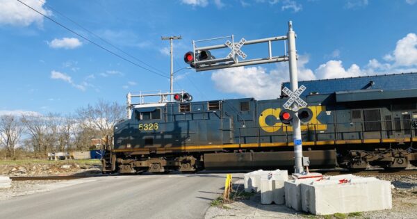 rail crossing Seventh St