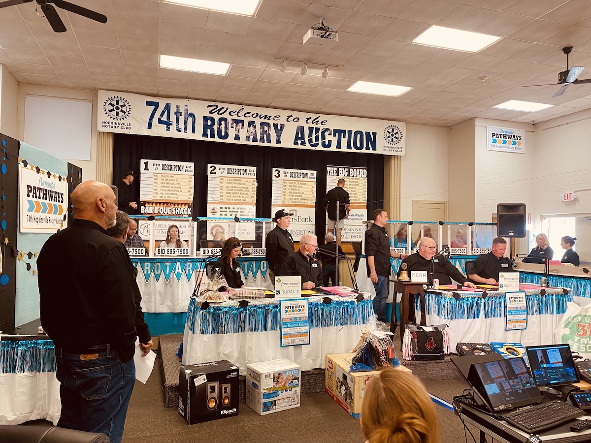 Opening night of the 74th annual Hopkinsville Rotary Auction on Monday, April 22, 2024, at the Memorial Building. (Hoptown Chronicle photo by Jennifer P. Brown)