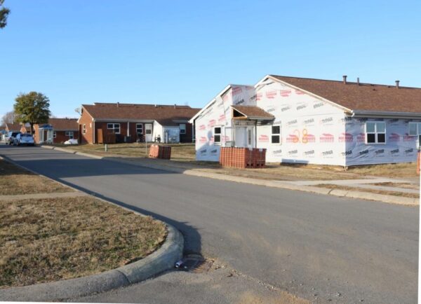 Dawson Springs housing units