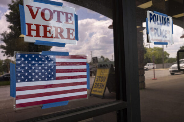 voting1_016-2048x1366