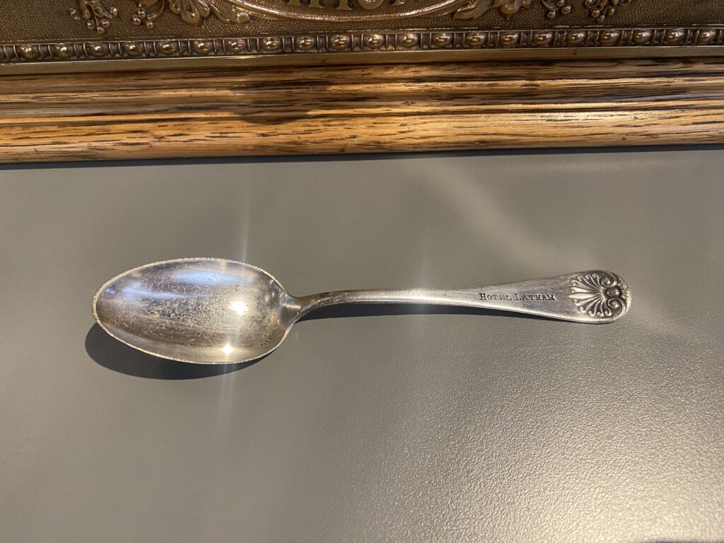 hotel latham spoon