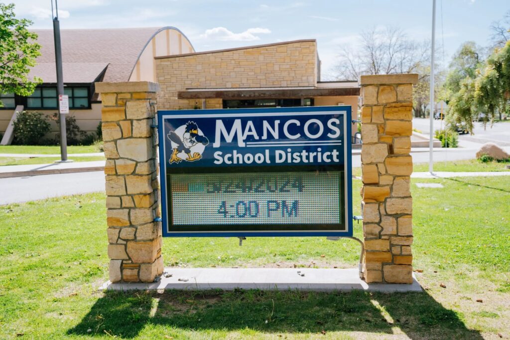 school sign