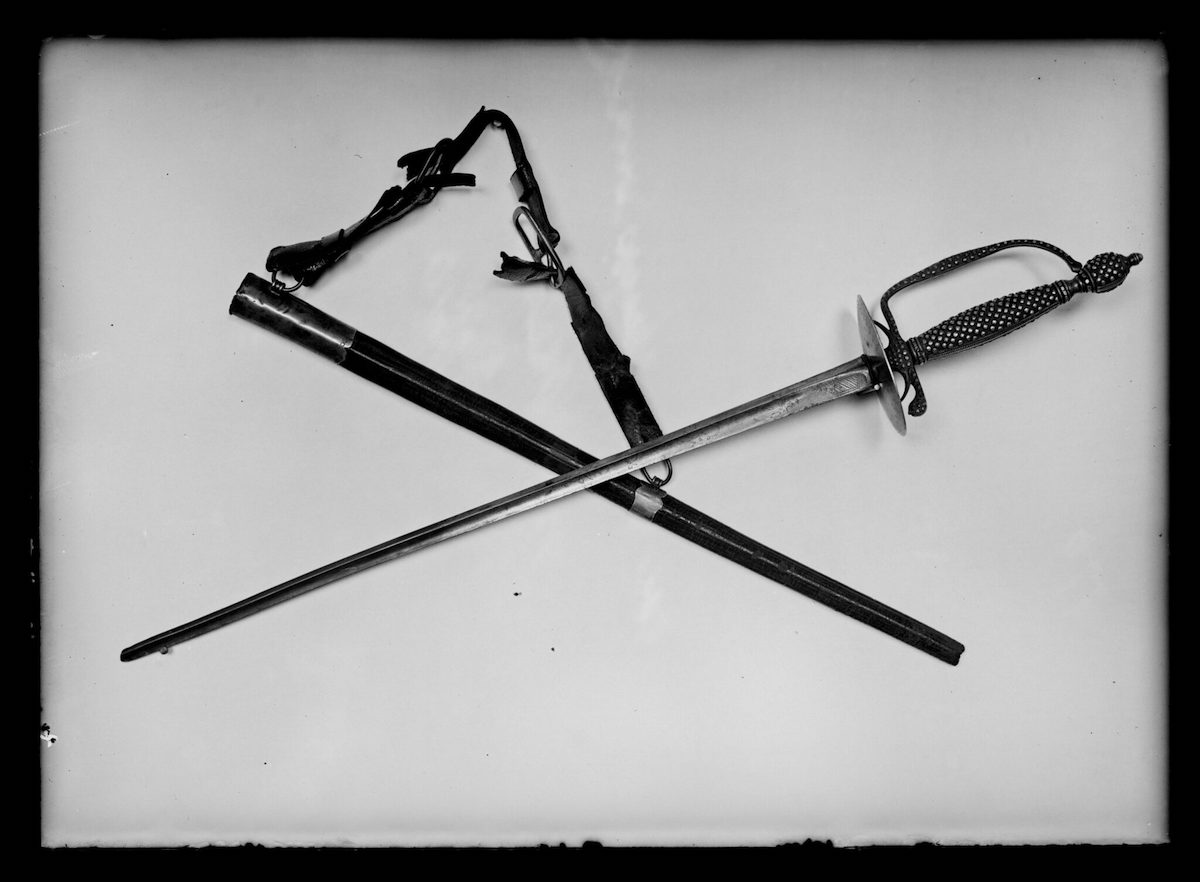 Henry Clay’s sword photographed by Louis Edward Nollau in February 1910. (Glass Plate Negative Collection, University of Kentucky Libraries Special Collections Resource Center)