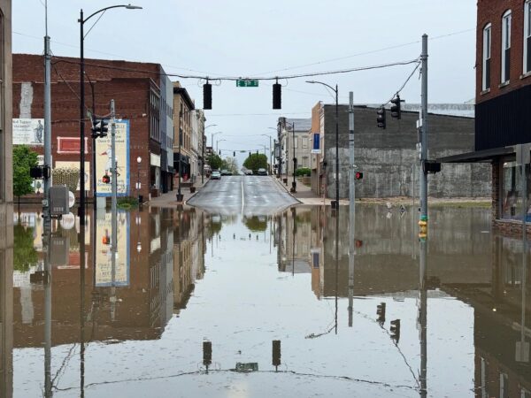 Ninth and Main flooding