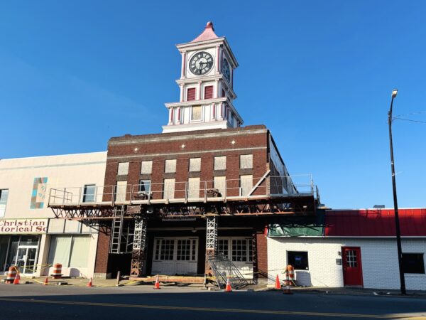 clock tower 090825