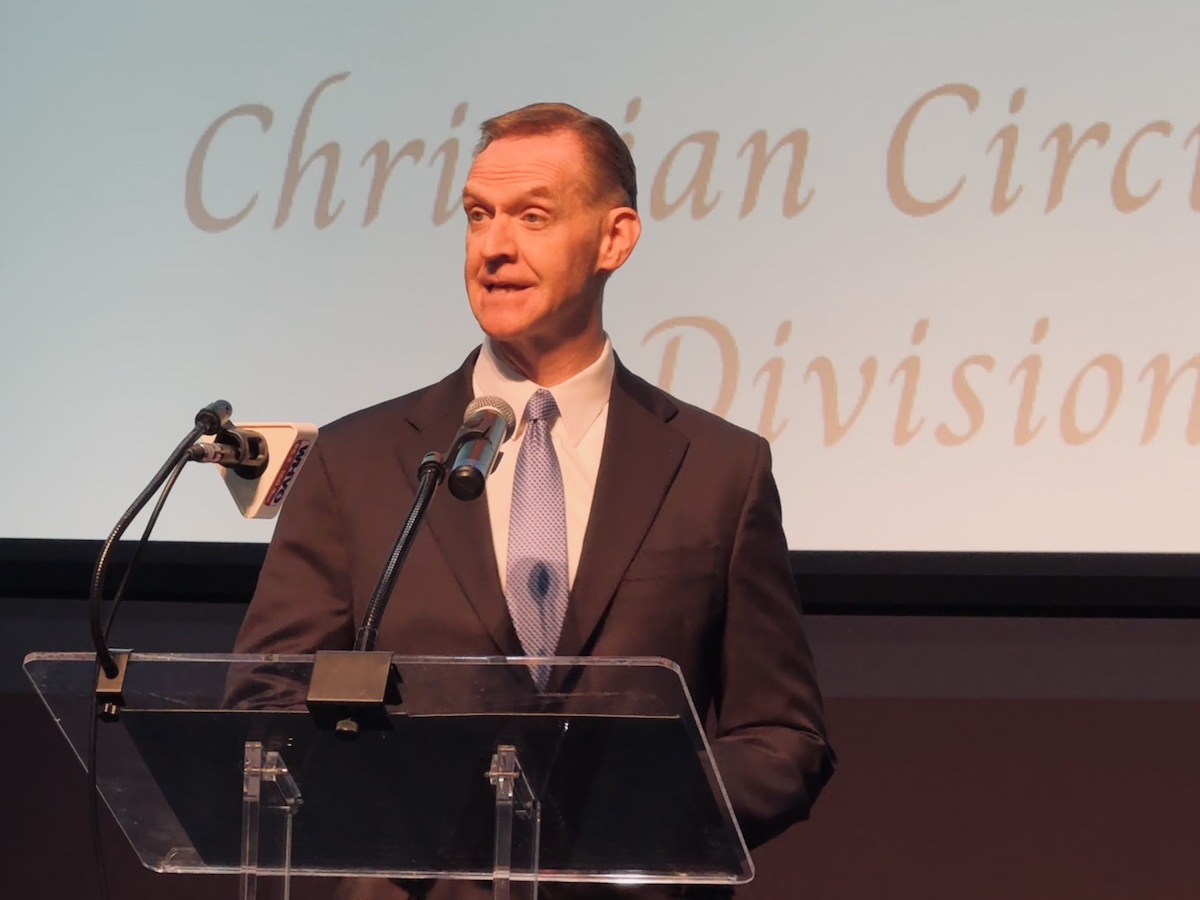 Christian Circuit Judge Andrew Self, speaking about the parable of the Good Samaritan, gives the keynote address for the 51st annual Unity Breakfast on Thursday, Oct. 23, 2025, at the James E. Bruce Convention Center. (Hoptown Chronicle photo by Jennifer P. Brown)