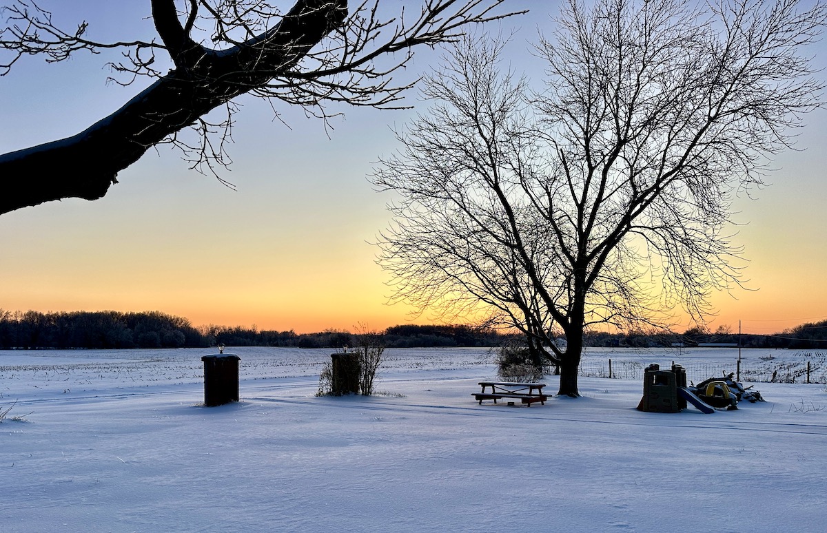 Monday's sunset seen at a farm off Binns Mill Road in South Christian. (Photo by Yvette Smithson Holmes)