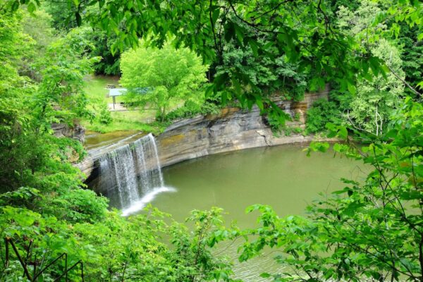 Seventy_Six_Falls_waterfall