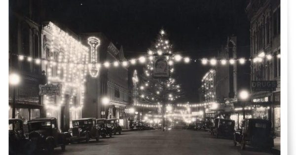 1932 Christmas for Keller feature