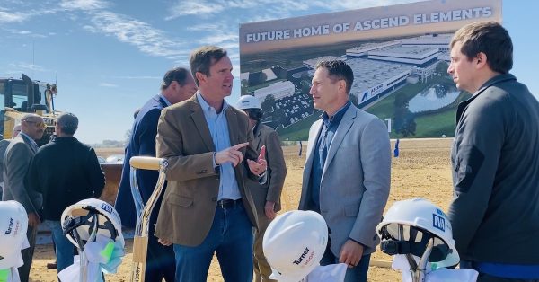 Gov. Andy Beshear and Ascend Elements CEO Michael O'Kronley at the company's ground-breaking ceremony on Thursday, Oct. 20, 2022. (Hoptown Chronicle photo by Jennifer P. Brown)