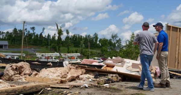 beshear surveying kentucky storms