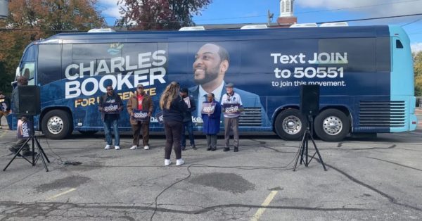 booker bus