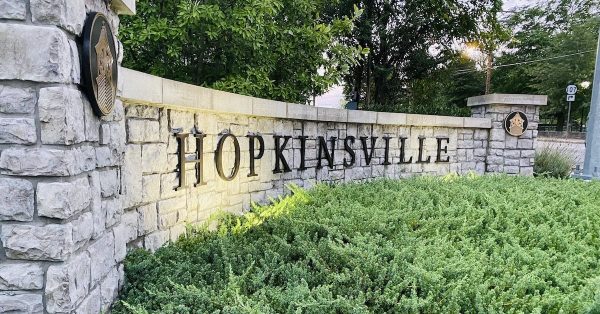 Hopkinsville sign at Ninth and Campbell streets. (Photo by Jennifer P. Brown)