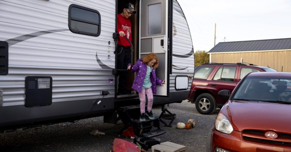 tornado victims