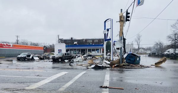 marathon gas station in hopkinsville after tornado