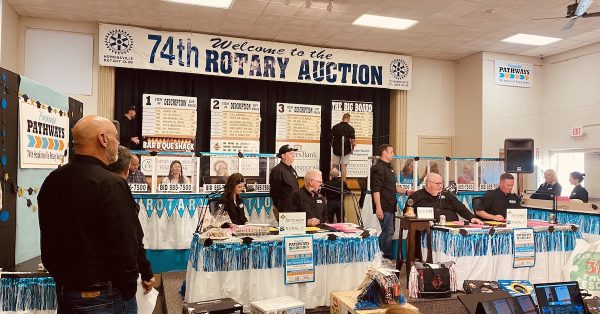 Opening night of the 74th annual Hopkinsville Rotary Auction on Monday, April 22, 2024, at the Memorial Building. (Hoptown Chronicle photo by Jennifer P. Brown)