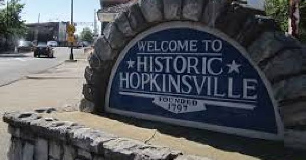 Welcome to Historic Hopkinsville sign