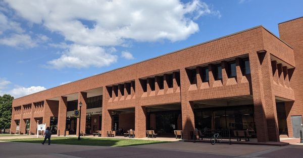 exterior of Murray State University library