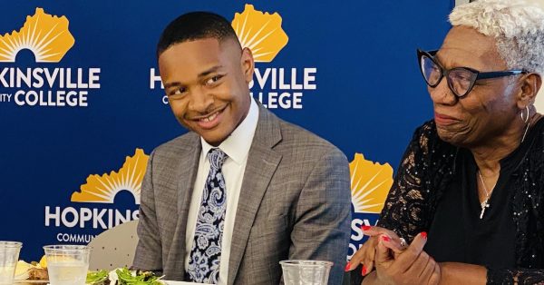 The Rev. Donavan Pinner and Gwenda Motley, sister of the late Gloria Jean Watkins, during a luncheon in September 2022 at Hopkinsville Community College. (Hoptown Chronicle photos by Jennifer P. Brown)