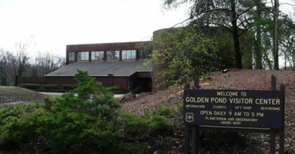 golden-pond-planetarium-lbl