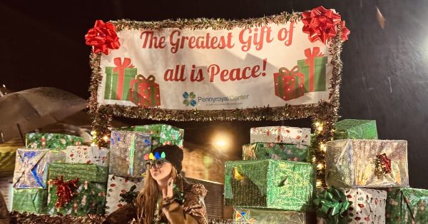 The theme of the 2024 Hopkinsville Christmas Parade was "Peach on Earth." (Hoptown Chronicle photo by Jennifer P. Brown)