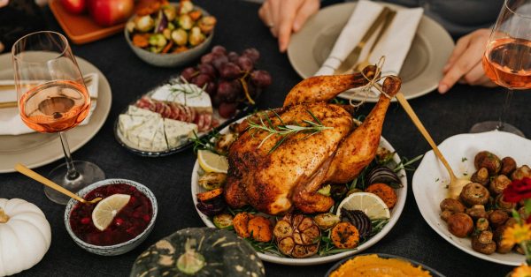 thanksgiving table