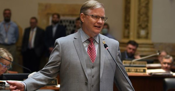 Senate Majority Floor Leader Damon Thayer, R-Georgetown, comments on legislation on March 30, 2022, in the Kentucky Senate. (Legislative Research Commission photo)