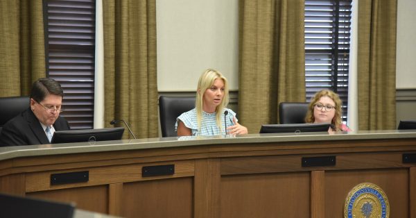 Sarah Whitaker, who chairs the Hopkinsville Small Business Commission, is flanked by City Attorney Doug Willer and City Administrative Coordinator Diane Turner at the commission's first meeting Wednesday, July 19, 2023, in city council chambers. (Hoptown Chronicle photo by Jennifer P. Brown)