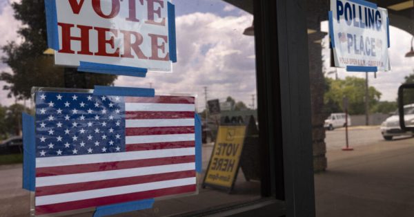 The exterior of the Sugar Maple Square voting location in Bowling Green, Ky., on Tuesday, May 21, 2024. (Austin Anthony for The Kentucky Lantern)